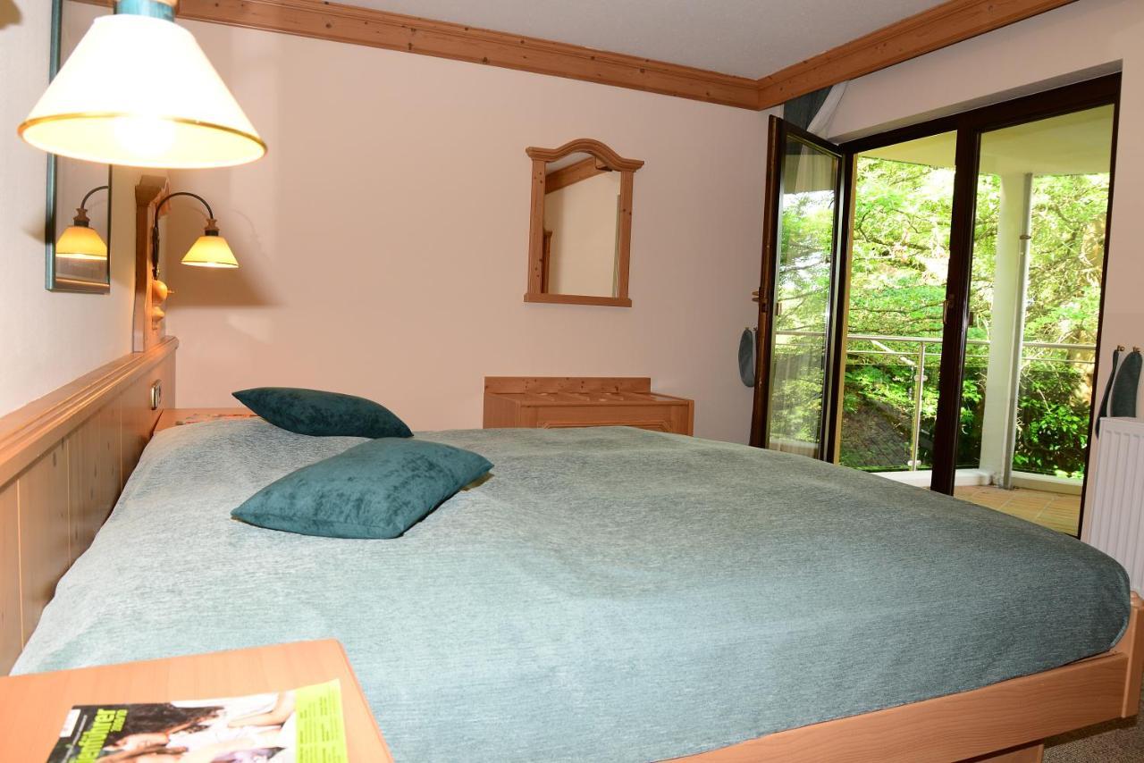 Residence Am Weinberg / Travellers Hotelbetriebs Gmbh ซัสบาควัลเดิน ภายนอก รูปภาพ