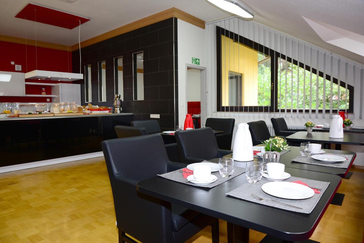 Residence Am Weinberg / Travellers Hotelbetriebs Gmbh ซัสบาควัลเดิน ภายนอก รูปภาพ